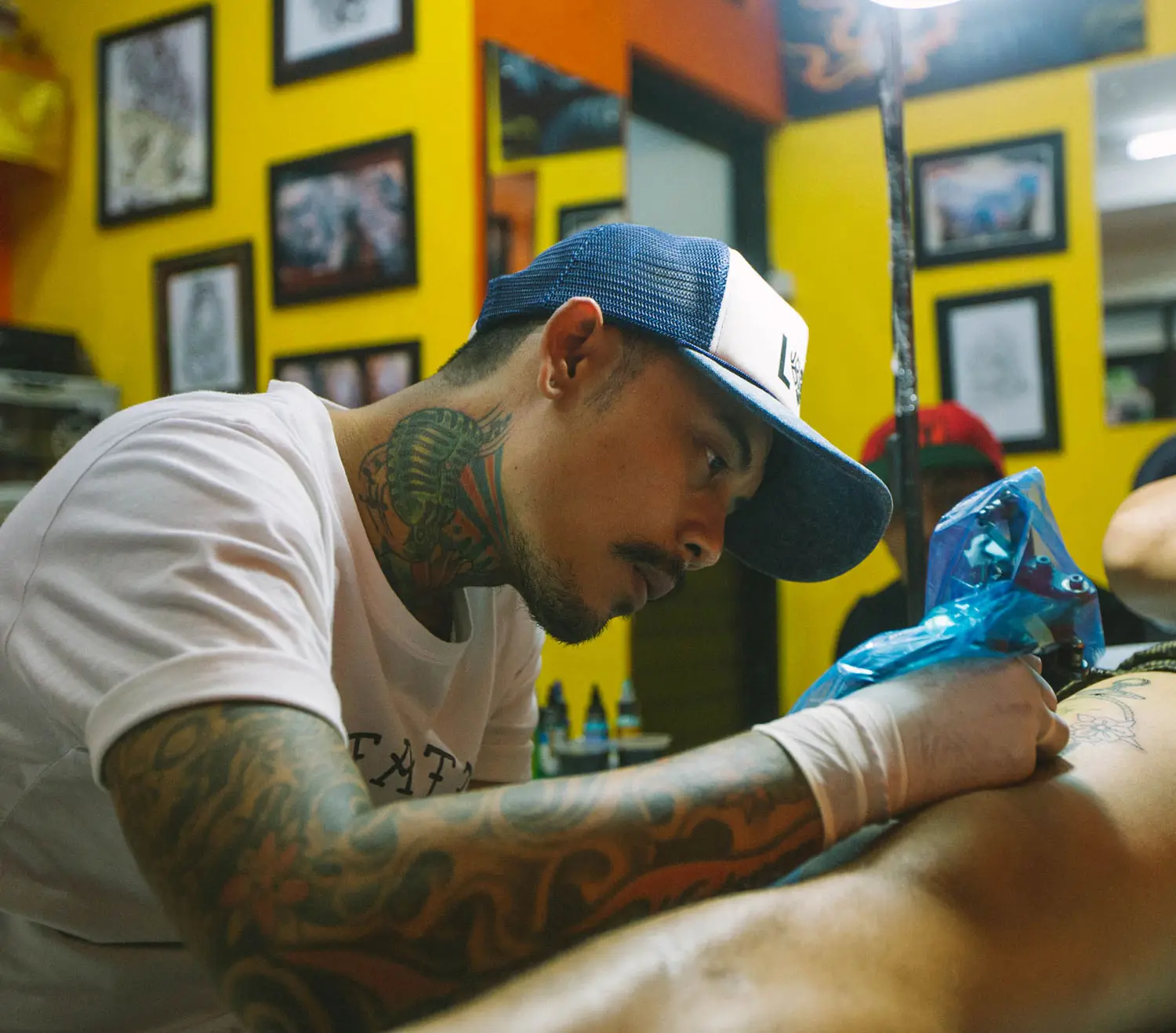 A friendly consultation at Mex Tattoos Bali